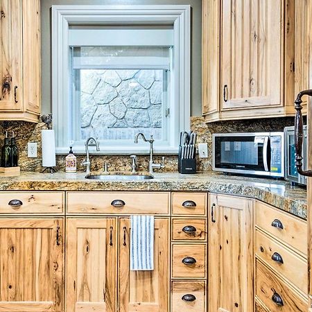 Family-Friendly Utah Vacation Rental Near Skiing! Sandy Eksteriør bilde