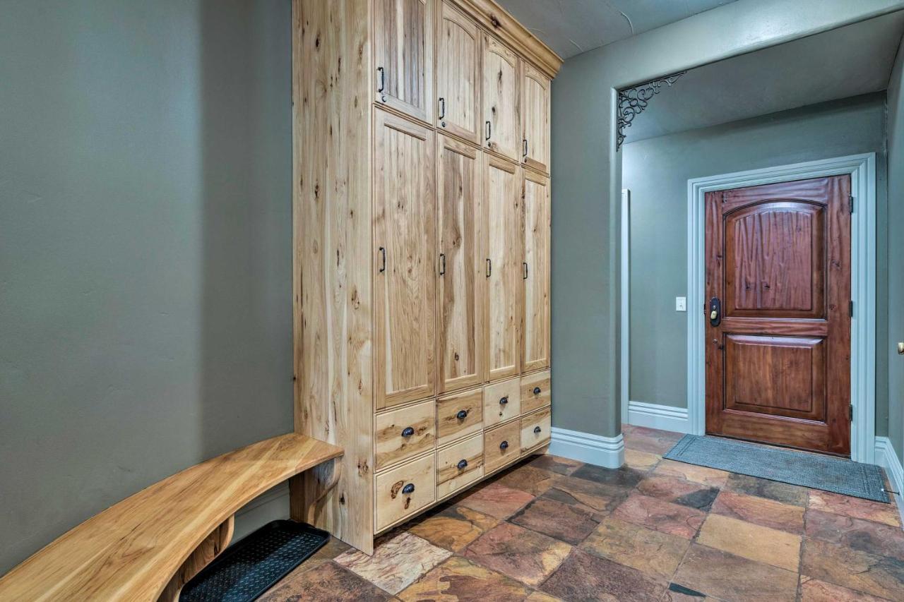 Family-Friendly Utah Vacation Rental Near Skiing! Sandy Eksteriør bilde